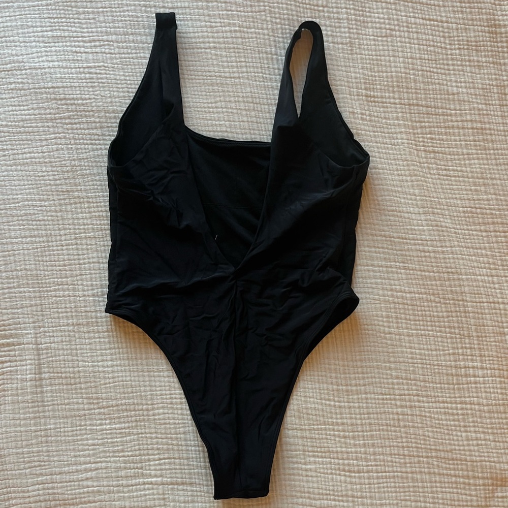 Abercrombie & Fitch Black Swimsuit One Piece size Large - Picture 2 of 3